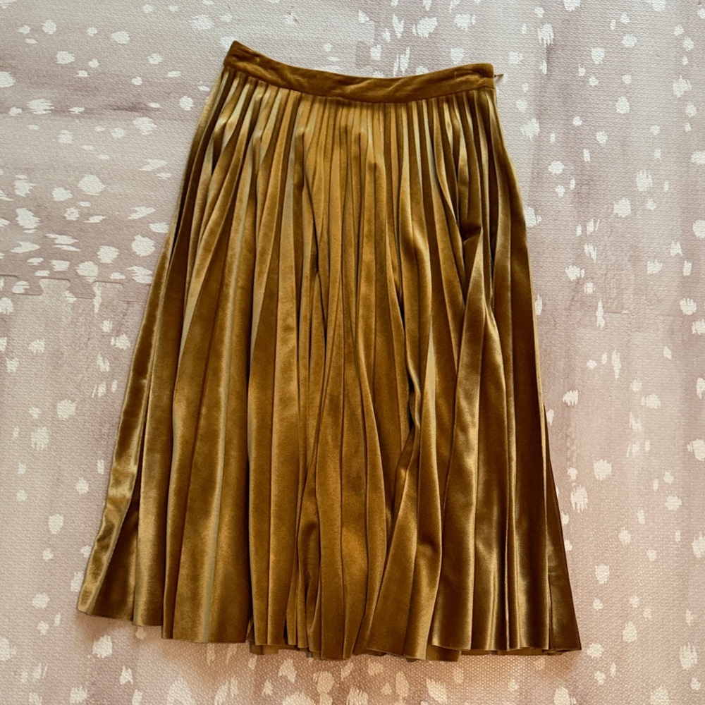 Gianni Bini Gold Velvet Midi Skirt
